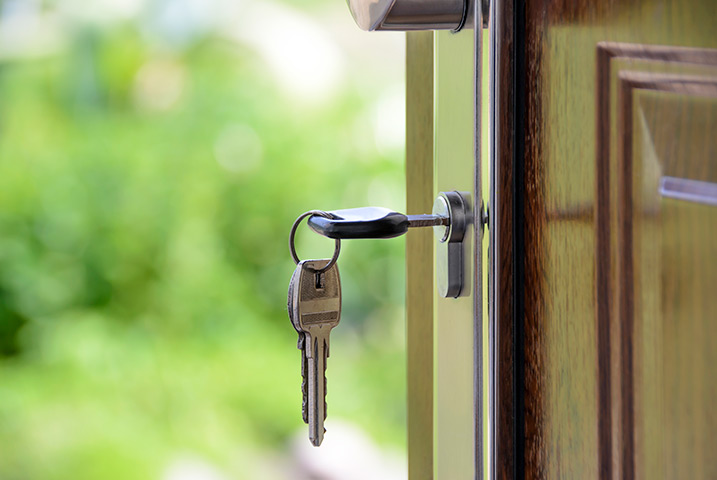 A2B Locks are able to provide local locksmiths in Rochford to repair your broken locks. 